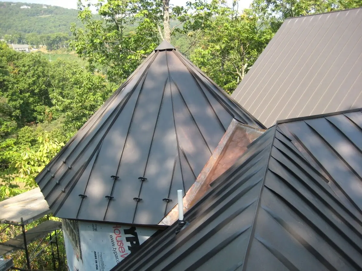 Professional Shingle Replacement & Repair by Craftsman Roofing in Sky Valley